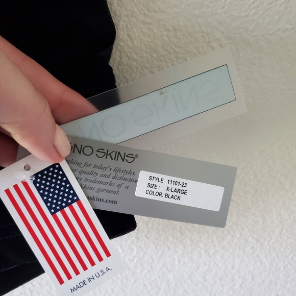 ❄️ SNO SKINS XL USA-Made Black Velvet Blouse + Dress Pants Matching Set - Picture 10 of 12